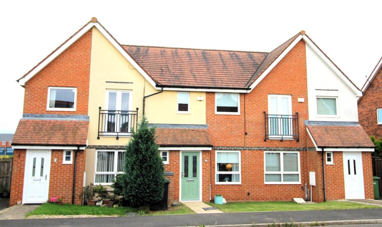 Ashington - 2 Bedroom House - Beautifully Decorated & Furnished - Large Garden Buitenkant foto