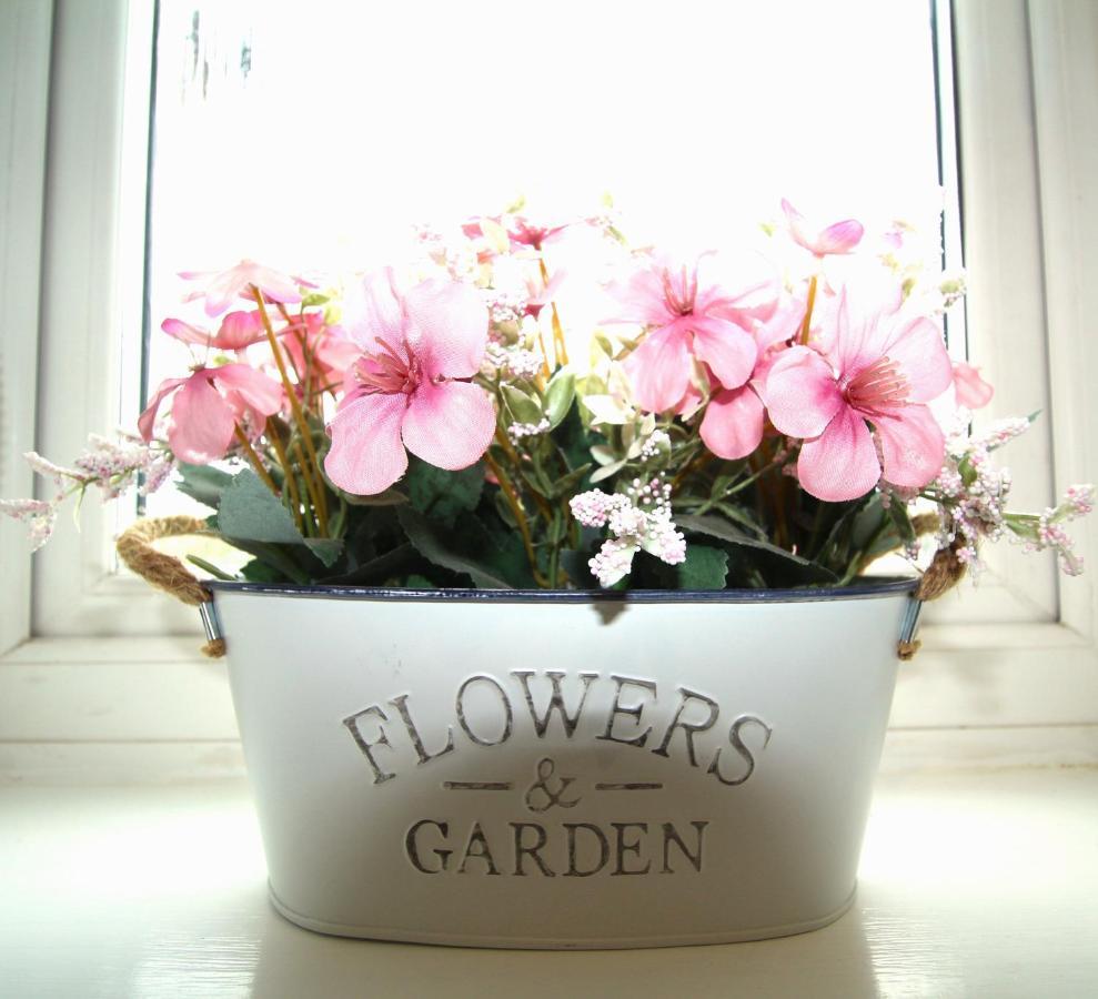 Ashington - 2 Bedroom House - Beautifully Decorated & Furnished - Large Garden Buitenkant foto